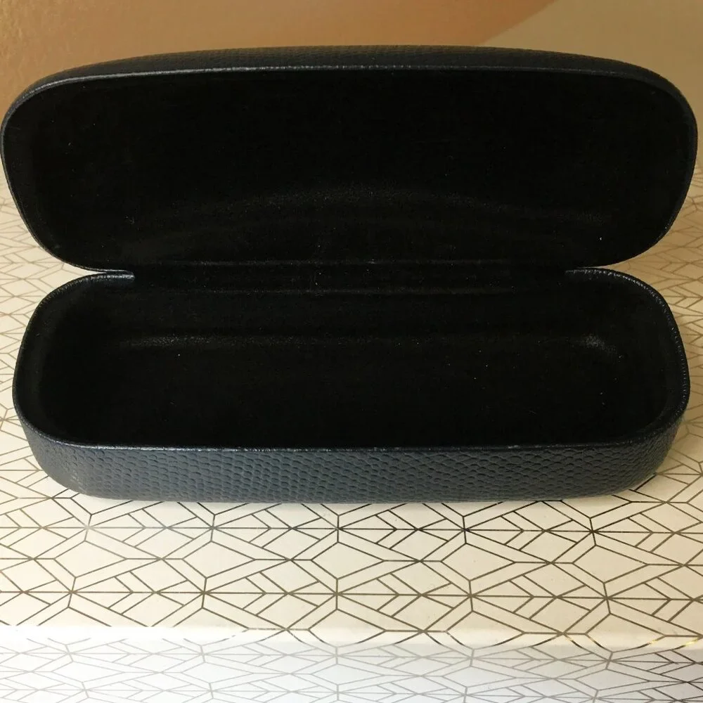 𝐁𝐑𝐎𝐎𝐊𝐒 𝐁𝐑𝐎𝐓𝐇𝐄𝐑𝐒 🐑 Navy Blue Hardshell Eyeglass Sunglass Case